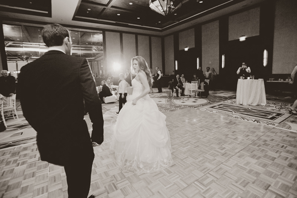 enchanting-gold-desert-wedding