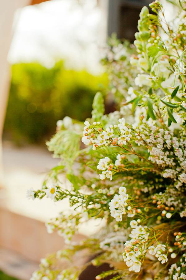 enchanting-gold-desert-wedding