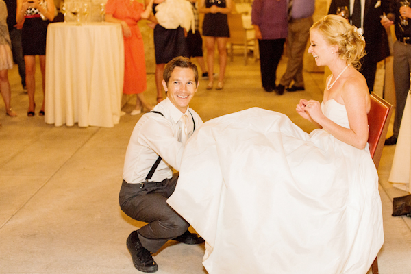 navy-blue-summer-wedding-at-green