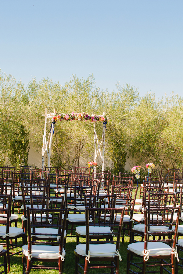 navy-blue-summer-wedding-at-green