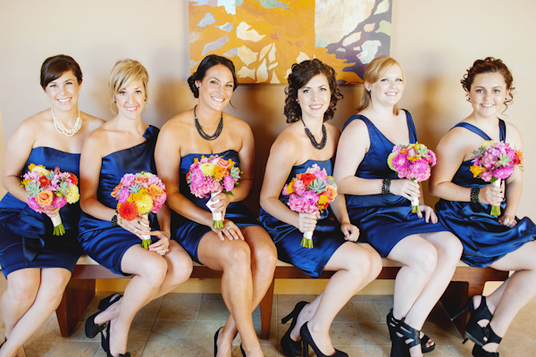 navy-blue-summer-wedding-at-green