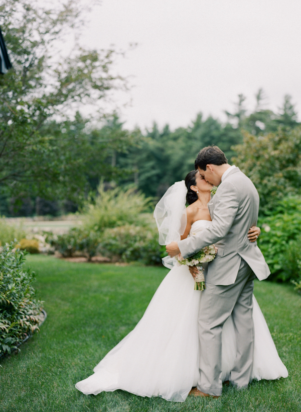 romantic-cape-cod-wedding