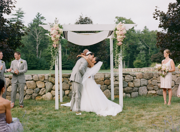 romantic-cape-cod-wedding