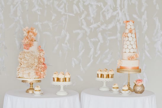 white and gold cake table ideas