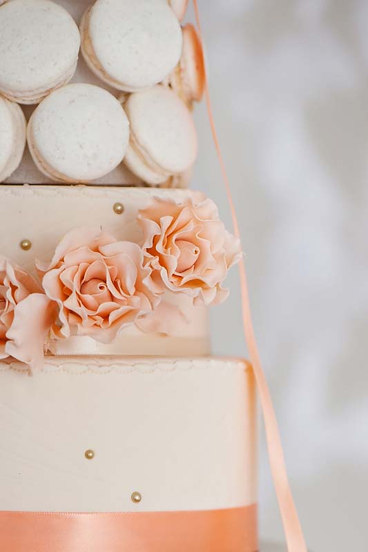 romantic-mint-peach-and-gold-wedding