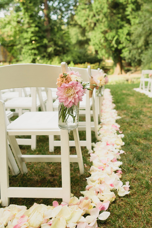 romantic-pink-and-peach-wedding-at