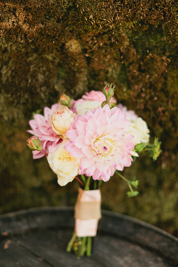 romantic-pink-and-peach-wedding-at