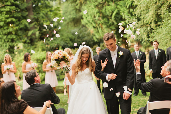 romantic-pink-and-peach-wedding-at