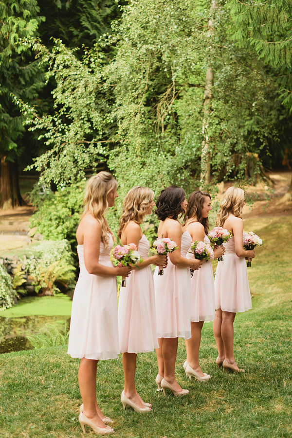 romantic-pink-and-peach-wedding-at