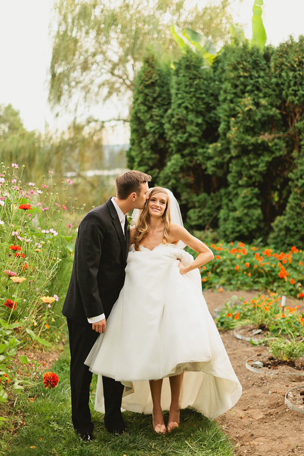 romantic-pink-and-peach-wedding-at