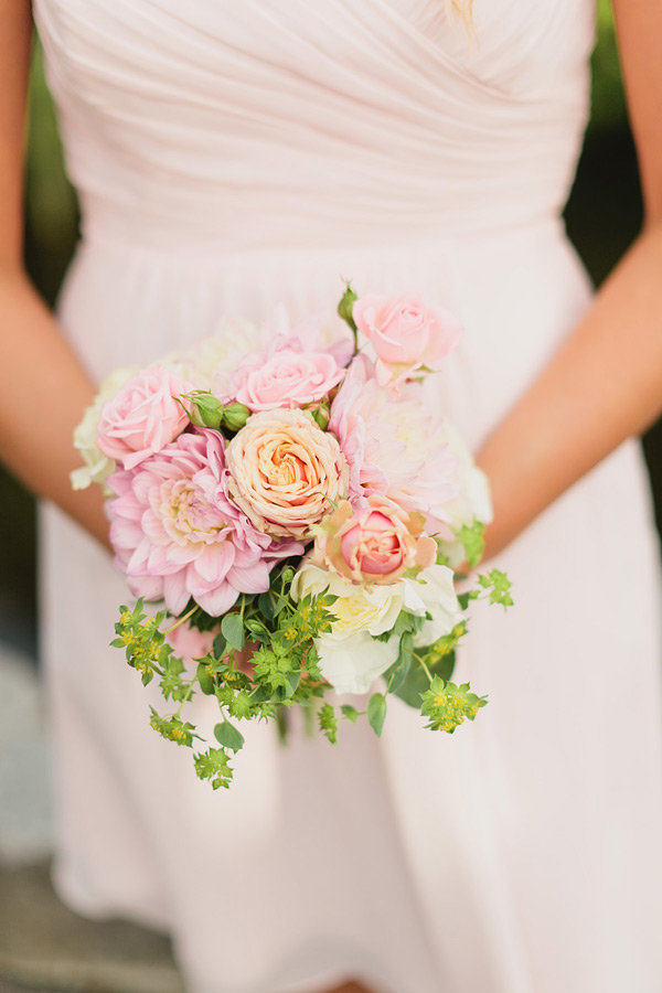romantic-pink-and-peach-wedding-at
