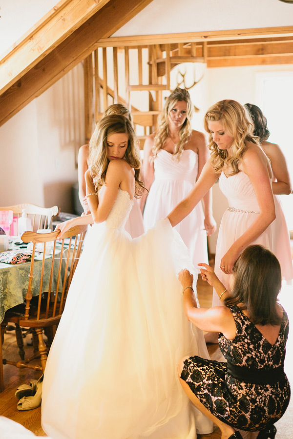romantic-pink-and-peach-wedding-at