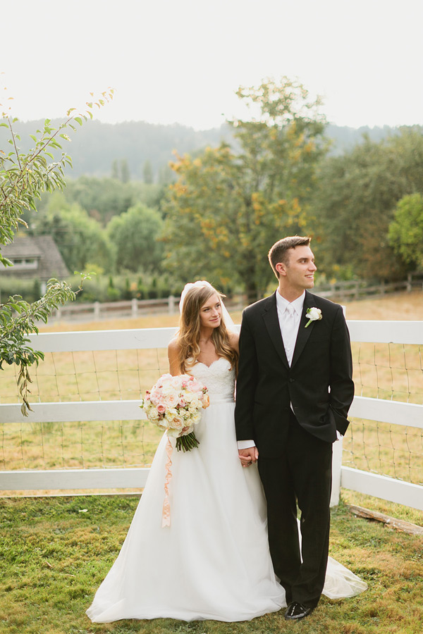 romantic-pink-and-peach-wedding-at