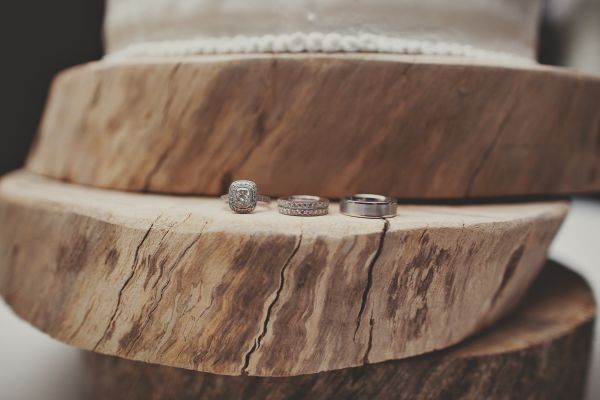 rustic-beach-to-barn-wedding