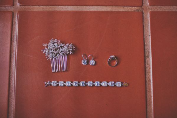 rustic-beach-to-barn-wedding