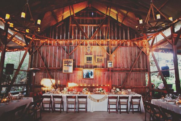 rustic-beach-to-barn-wedding