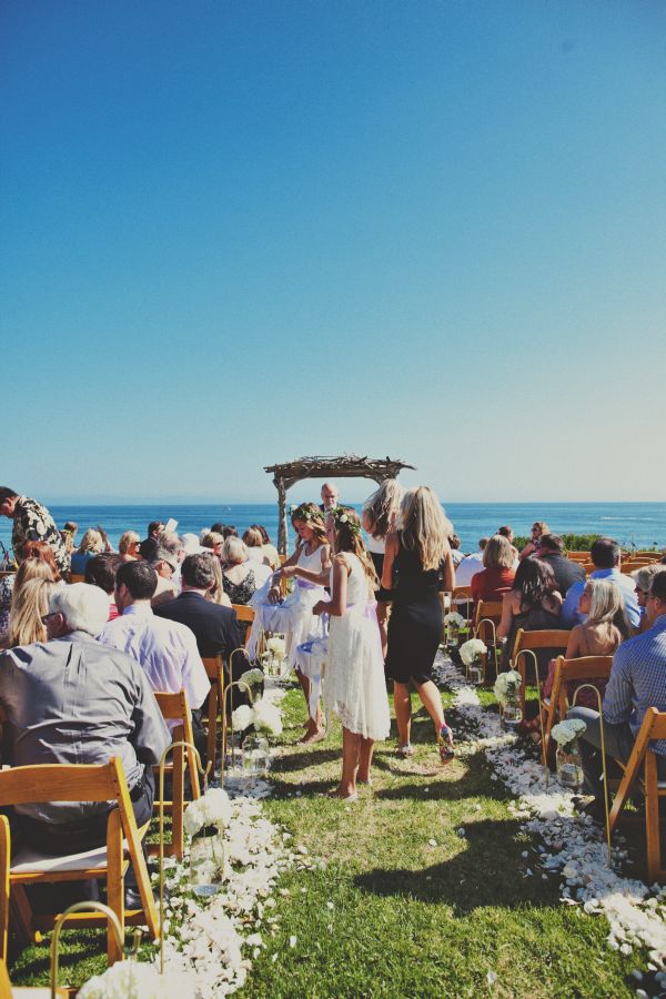 rustic-beach-to-barn-wedding