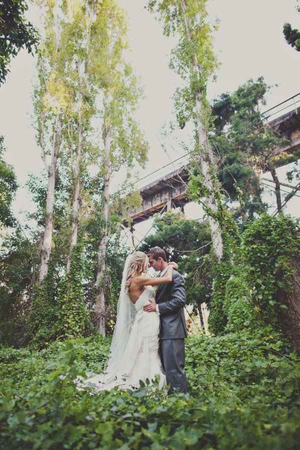 rustic-beach-to-barn-wedding