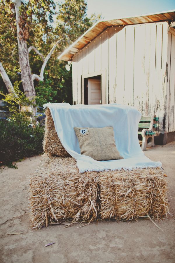 rustic-beach-to-barn-wedding