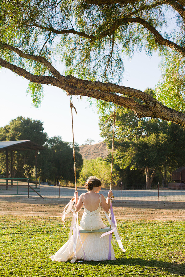 rustic-diy-backyard-wedding