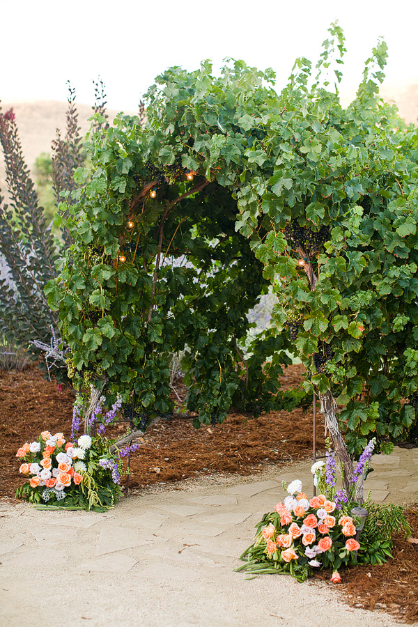 rustic-diy-backyard-wedding