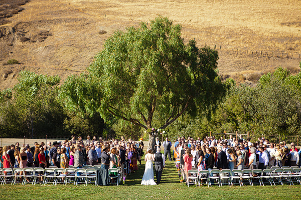 rustic-diy-backyard-wedding