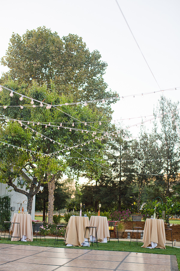 rustic-diy-backyard-wedding