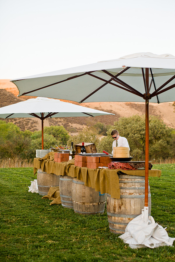 rustic-diy-backyard-wedding