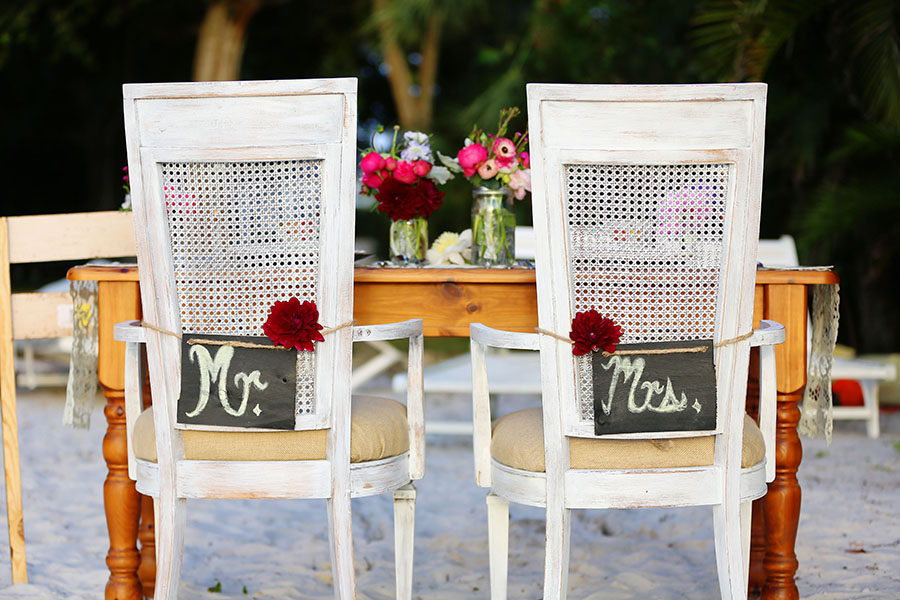 safe-haven-inspired-wedding