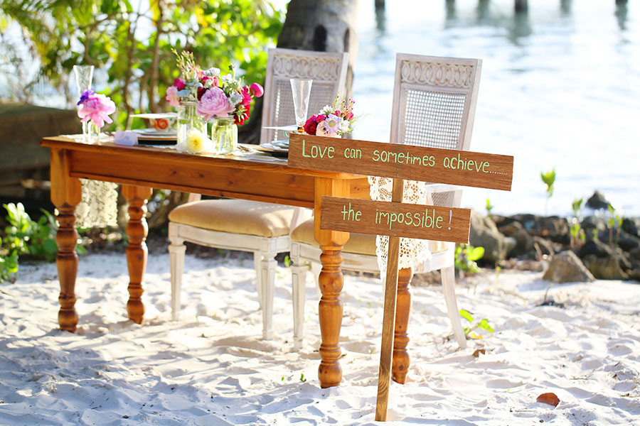safe-haven-inspired-wedding