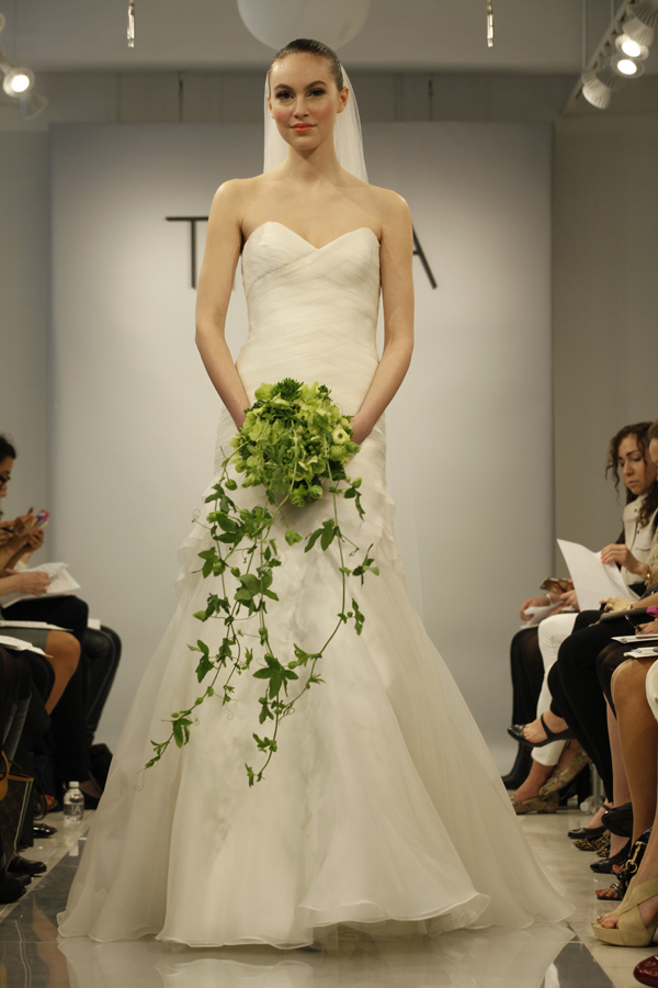theia-white-collection-for-spring-2014