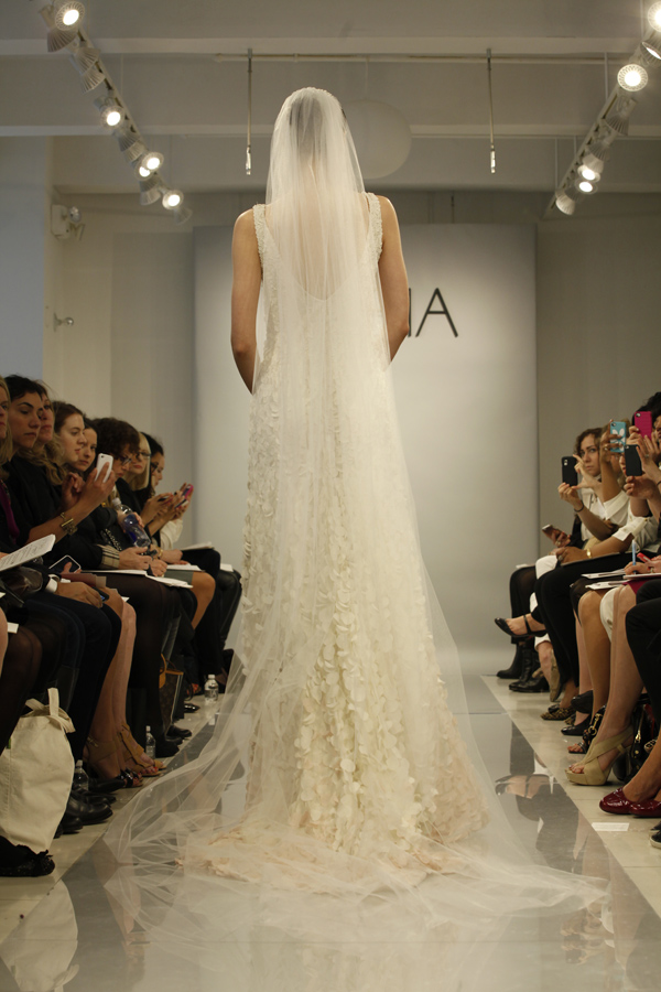 theia-white-collection-for-spring-2014