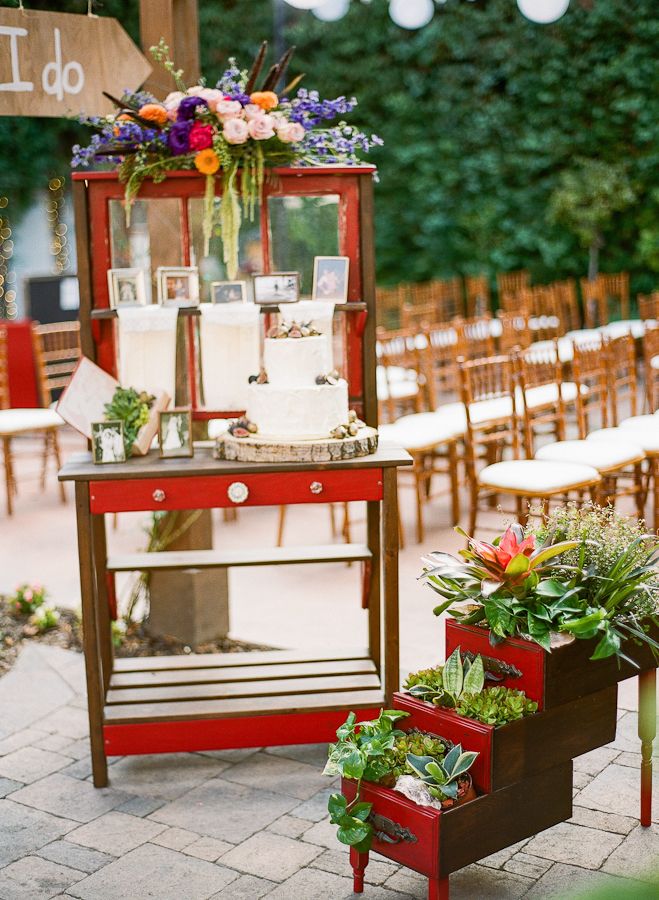 upcycled-vintage-california-wedding