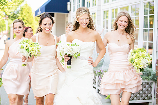 vintage-chic-vineyard-wedding