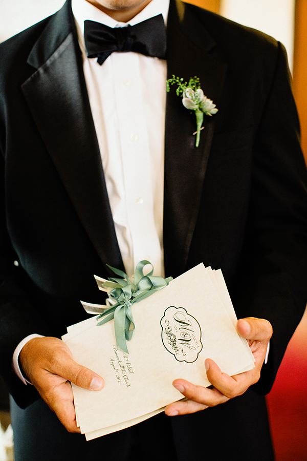 vintage-chic-vineyard-wedding