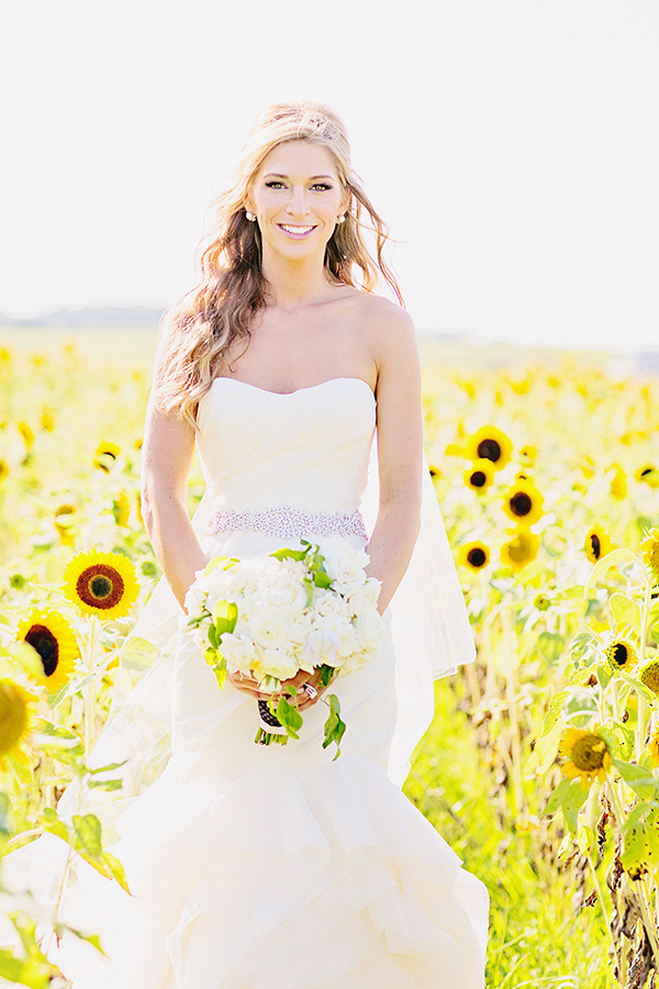 vintage-chic-vineyard-wedding