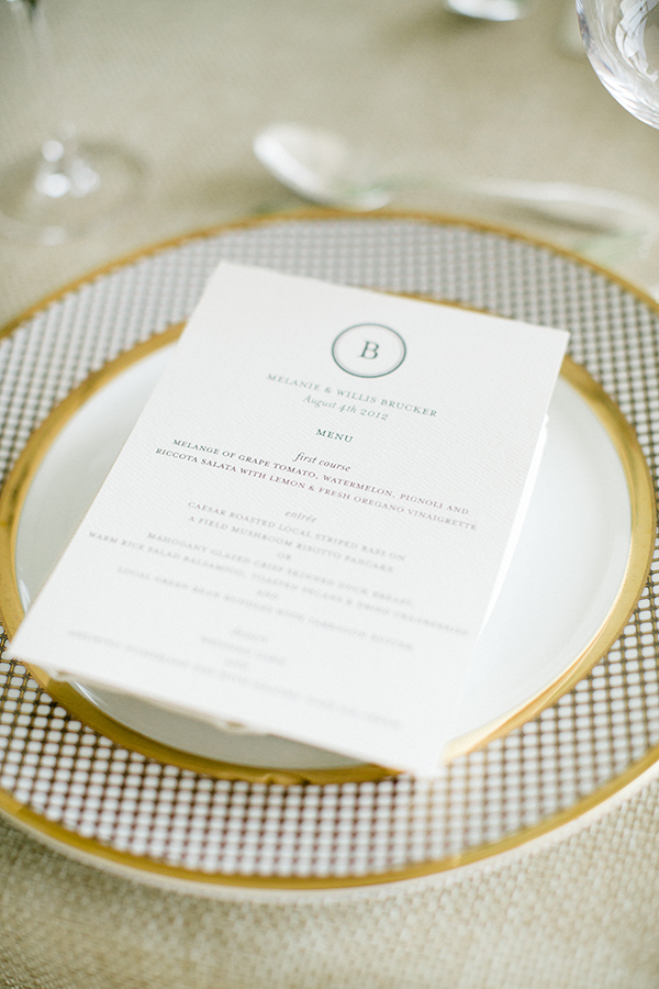 vintage-chic-vineyard-wedding