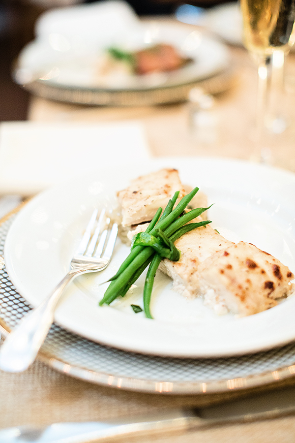 vintage-chic-vineyard-wedding
