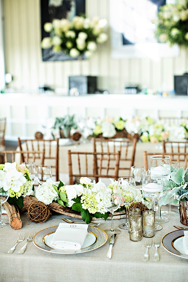 vintage-chic-vineyard-wedding