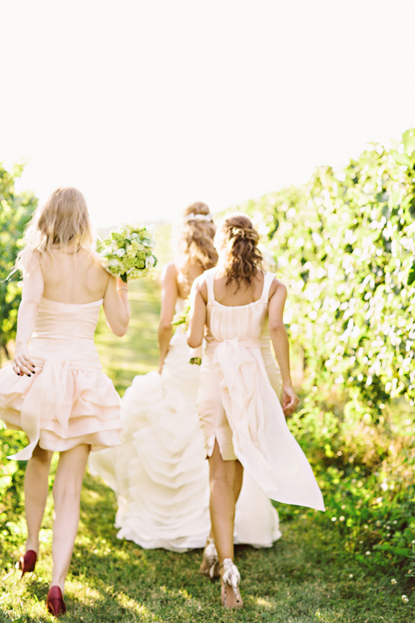 vintage-chic-vineyard-wedding