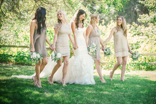 vintage-european-inspired-barn-wedding