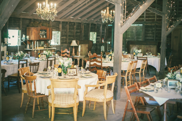 vintage-european-inspired-barn-wedding