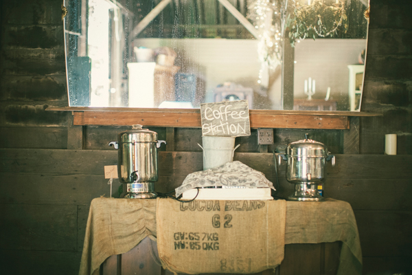 vintage-european-inspired-barn-wedding