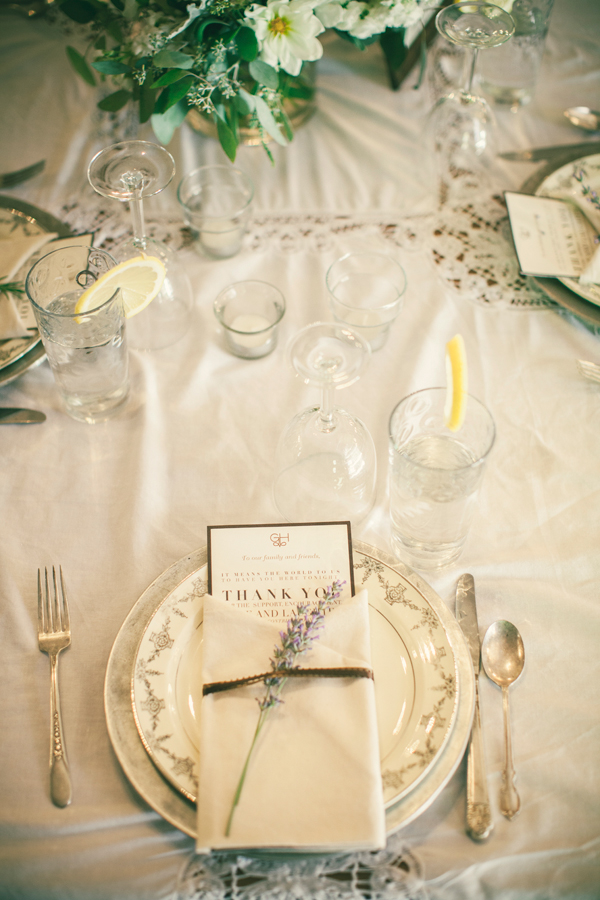 vintage-european-inspired-barn-wedding