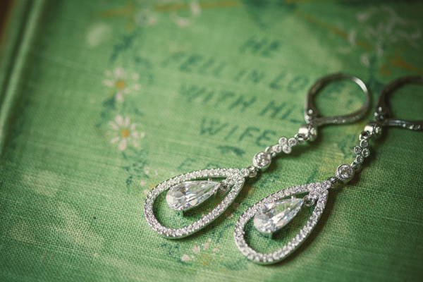 vintage-european-inspired-barn-wedding