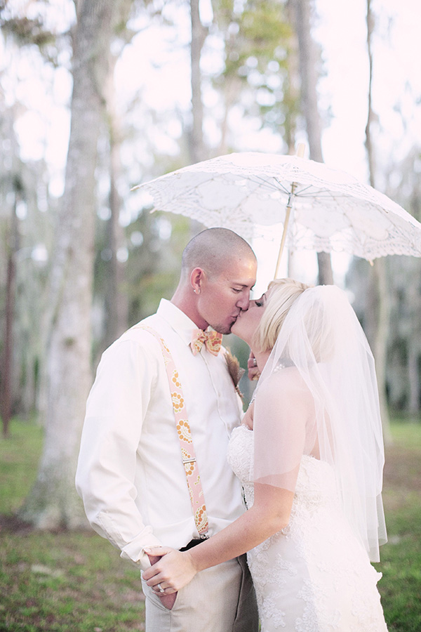 whimsical-campground-wedding