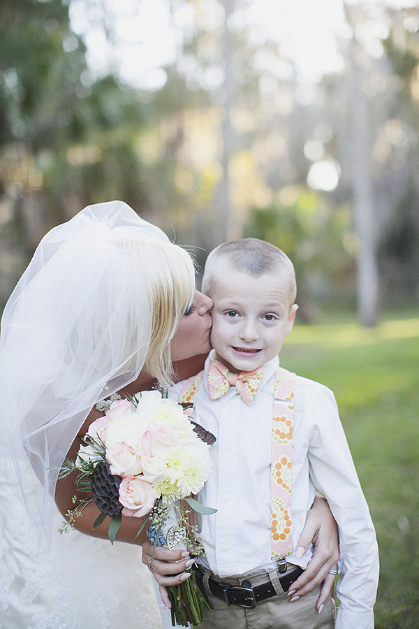 whimsical-campground-wedding