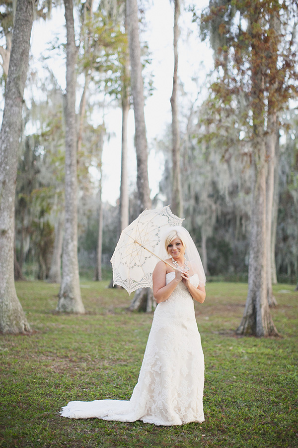 whimsical-campground-wedding