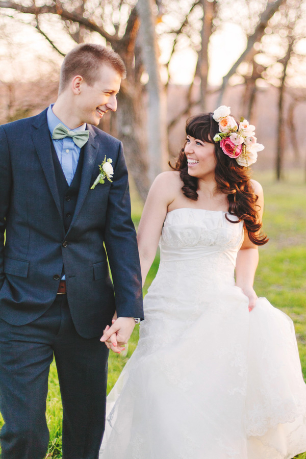whimsical-coral-and-mint-wedding