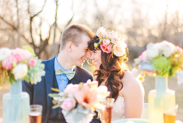 whimsical-coral-and-mint-wedding